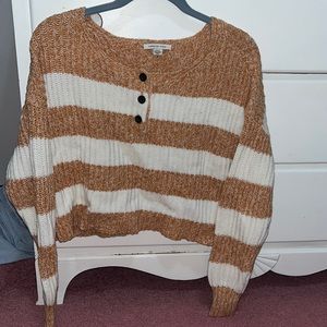 American Eagle cropped long sleeve sweater